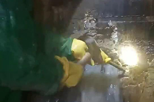 普洱消防水池堵漏施工视频